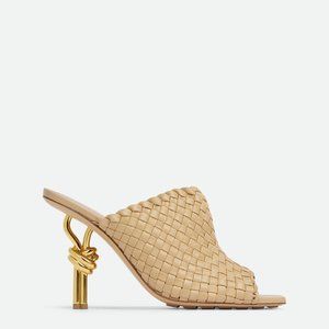 NWT Bottega Veneta Knot Sandal 90MM Mule Intrecciato Leather Cane Sugar Size 38